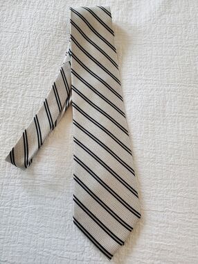 100% Silk Creamy White and Black Striped Men's Neck Tie